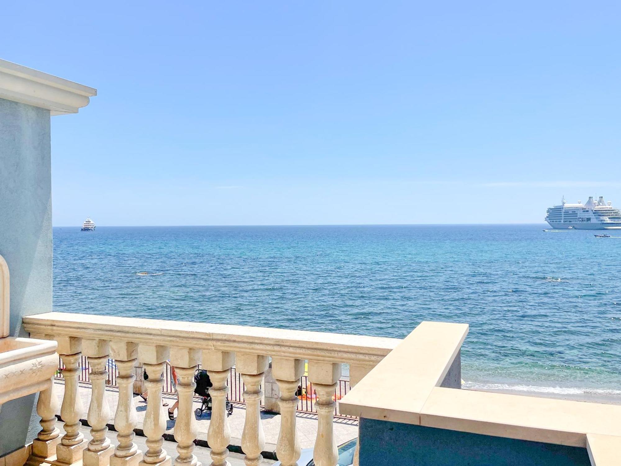 Maremare Apartments Giardini-Naxos Extérieur photo