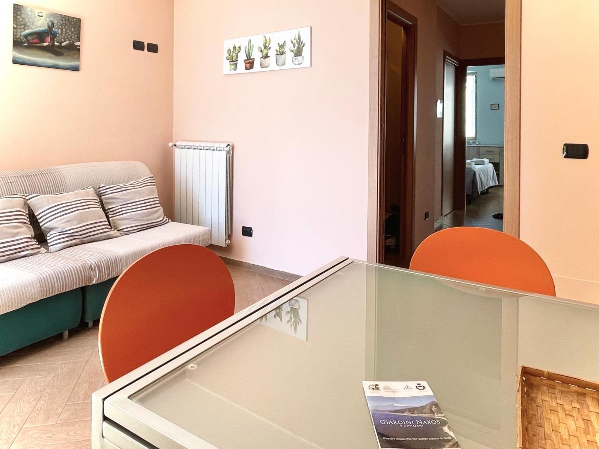 Maremare Apartments Giardini-Naxos Extérieur photo